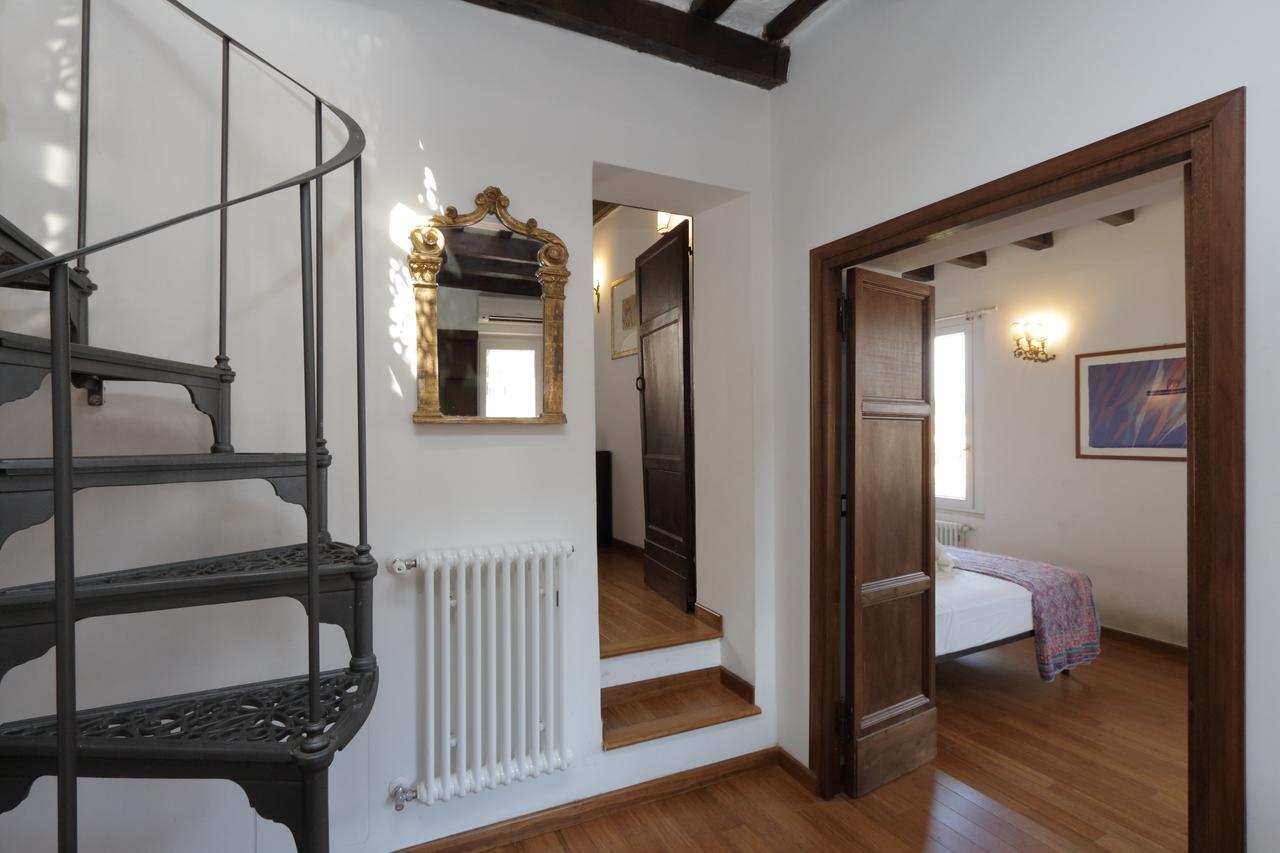 Garibaldi 2 Appartement Rome Buitenkant foto